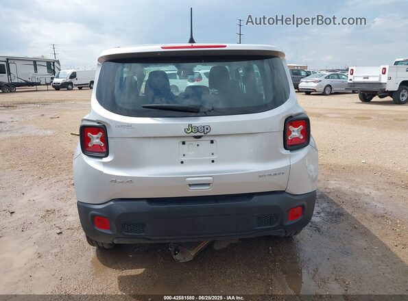 ZACNJDAB6MPN15656 2021 JEEP RENEGADE Silver 