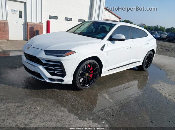 ZPBUA1ZL2NLA18676 2022 LAMBORGHINI URUS White 