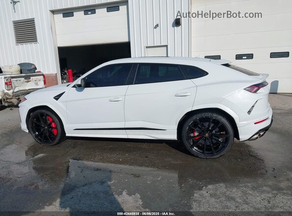 ZPBUA1ZL2NLA18676 2022 LAMBORGHINI URUS White 