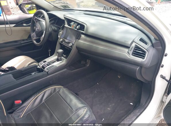 19XFC2F78JE024931 2018 HONDA CIVIC White Widok wnętrza z przodu