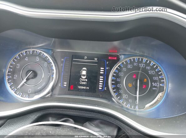 1C3CCCFB6HN505591 2017 CHRYSLER 200 Серый 