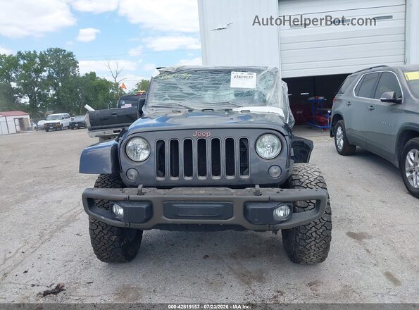 1C4BJWEG7GL322433 2016 JEEP WRANGLER UNLIMITED Gray Widok wnętrza z tyłu
