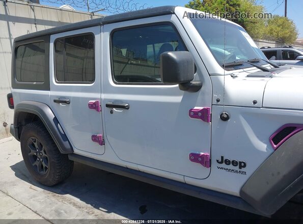 1C4HJXDN8MW558941 2021 JEEP WRANGLER UNLIMITED White უკანა სალონის ხედი