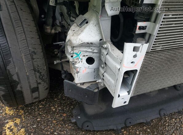 1C4RJHBG2PC559751 2023 JEEP GRAND CHEROKEE  Вид спереди