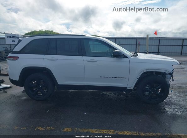 1C4RJHBG7PC578957 2023 JEEP GRAND CHEROKEE White 