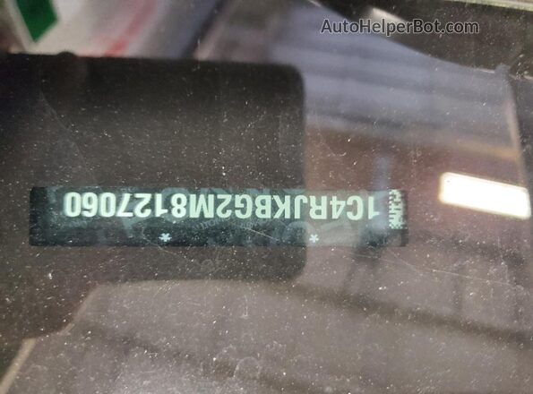 1C4RJKBG2M8127060 2021 JEEP GRAND CHEROKEE L  Widok tylnych siedzeń