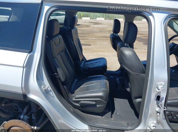1C4RJKBG3N8578760 2022 JEEP GRAND CHEROKEE L Silver Vista de la etiqueta del VIN