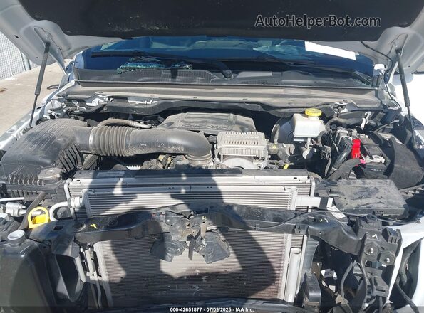 1C6RREFT5PN640446 2023 RAM 1500 White 