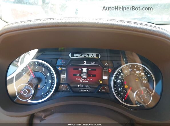 1C6RREJT4MN630316 2021 RAM 1500 White Vista de los asientos traseros