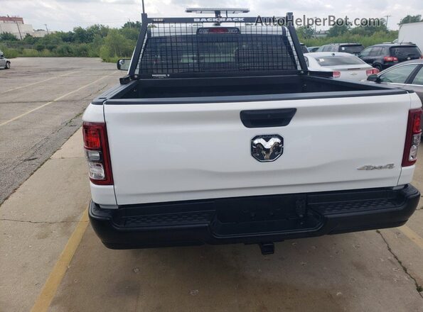 1C6RRFGG0PN620449 2023 RAM 1500  Vista del salpicadero