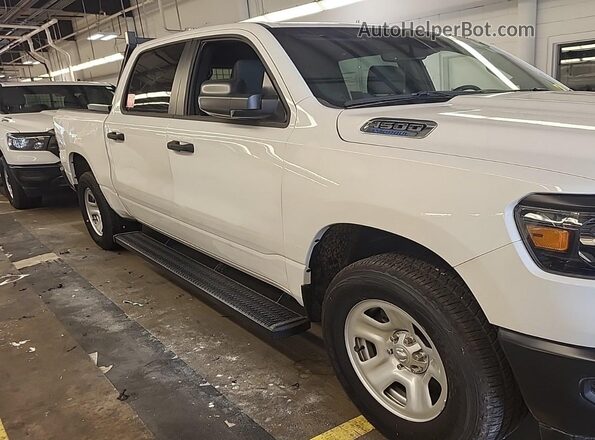 1C6RRFGG1PN620458 2023 RAM 1500  Widok naklejki z numerem VIN