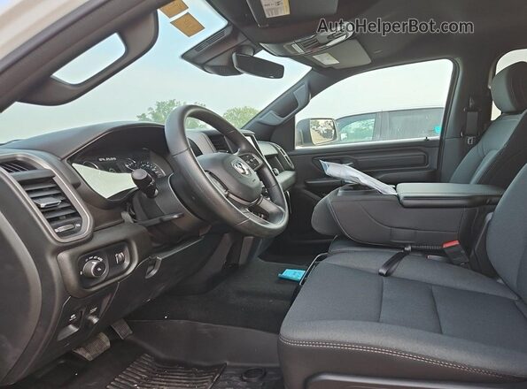 1C6RRFGG4PN620437 2023 RAM 1500  Вид наклейки с VIN-кодом