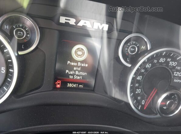 1C6SRFBT2MN725088 2021 RAM 1500 Белый 