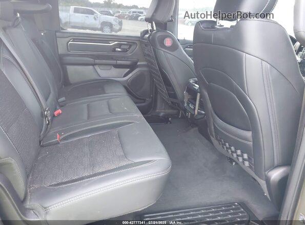 1C6SRFFT1MN669459 2021 RAM 1500 Green Vista de la etiqueta del VIN