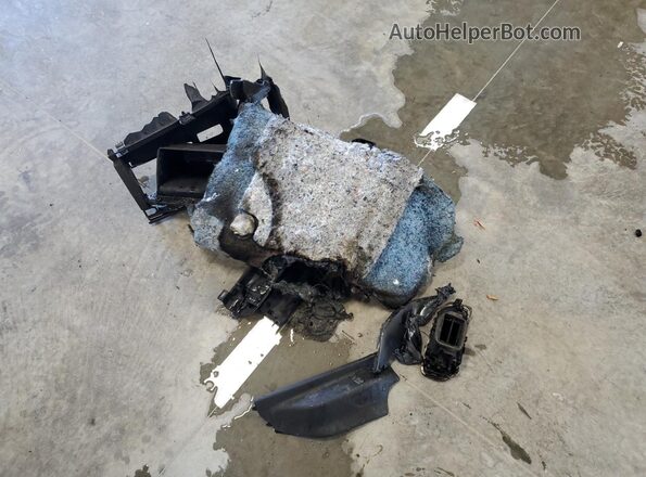 1C6SRFVT7NN196783 2022 RAM 1500 Black Շարժիչի բաժամունքի տեսք