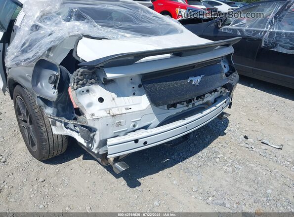 1FA6P8TH2M5151703 2021 FORD MUSTANG White Widok z przodu