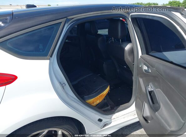 1FADP3L99GL265989 2016 FORD FOCUS ST White Вид наклейки з VIN-кодом