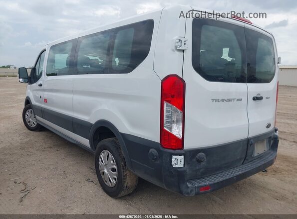 1FBAX2Y89RKA83438 2024 FORD PASSENGER White Tył lewy