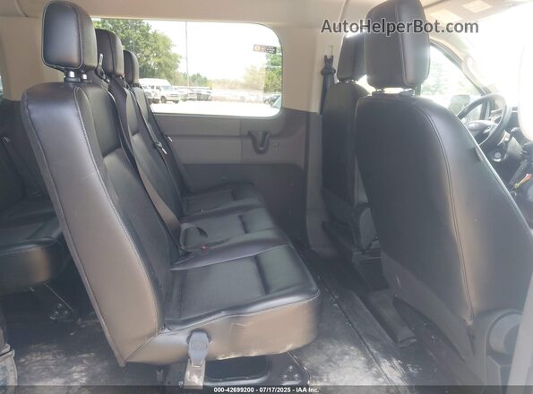 1FBAX9Y83RKB87058 2024 FORD PASSENGER White Вид наклейки з VIN-кодом