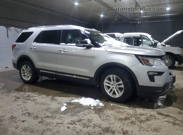 1FM5K8D87JGA17056 2018 FORD FORD EXPLORER Silver 