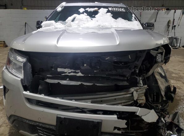 1FM5K8D87JGA17056 2018 FORD FORD EXPLORER Silver 