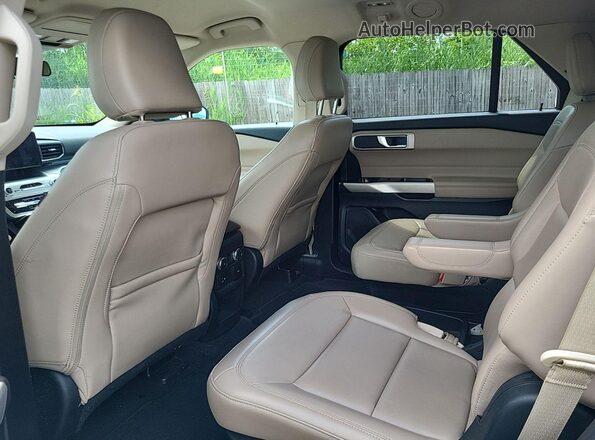 1FMSK7DH5MGA96759 2021 FORD FORD EXPLORER  Вид наклейки с VIN-кодом