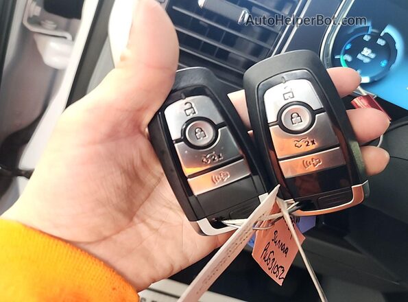 1FT6W1EV2PWG31052 2023 FORD F-150 LIGHTNING  Вид задніх сидінь