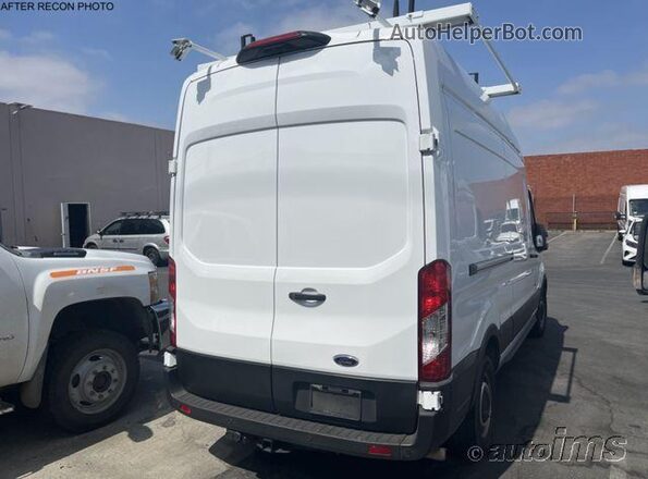1FTBR1X87PKB99515 2023 FORD TRANSIT-250  Вид спереди