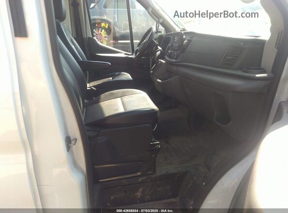 1FTBW3X87PKA71943 2023 FORD TRANSIT-350 Белый Вид салона спереди