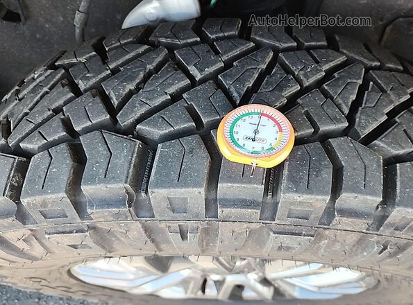1FTER4FH1LLA21524 2020 FORD RANG  Vista de los asientos traseros