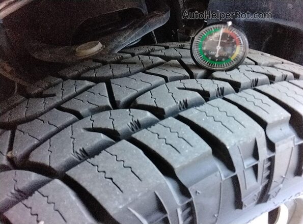 1FTFW1E57MKE06306 2021 FORD F150  Widok wnętrza z tyłu