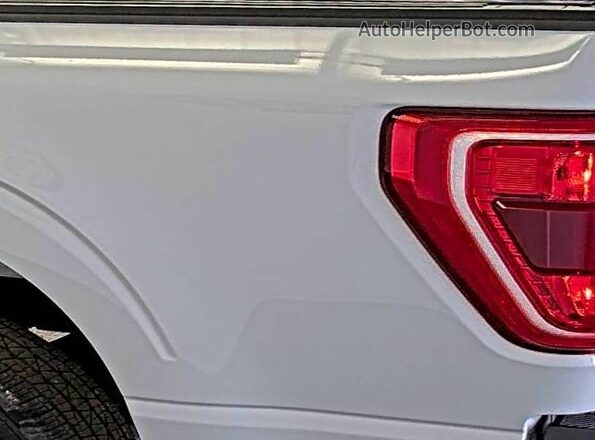 1FTFW1E82MKE70196 2021 FORD F150  Widok wnętrza z przodu
