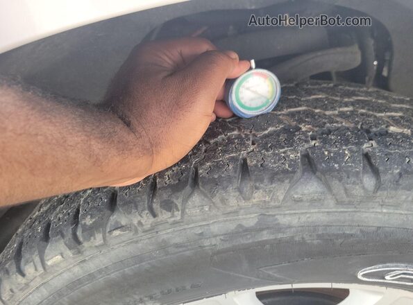 1FTNF1C59KKD52177 2019 FORD F150  