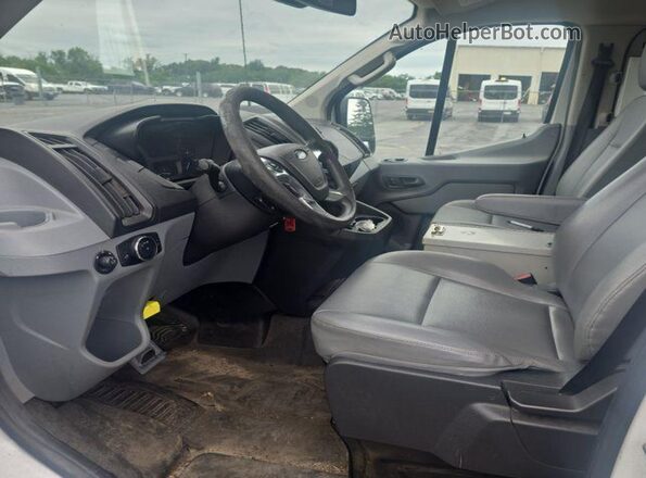 1FTYE1YM5HKA76802 2017 FORD TRANSIT  Вид панелі приладів