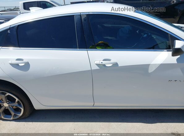 1G1ZD5ST0MF073980 2021 CHEVROLET MALIBU Белый Вид задней части салона