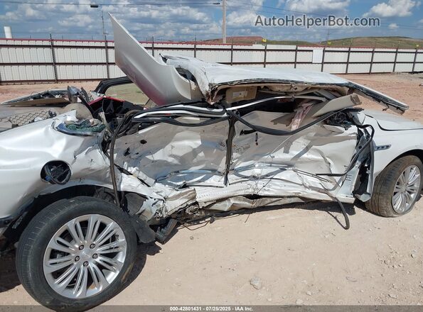 1G4ZP5SZ0KU100795 2019 BUICK LACROSSE White Вид спереду