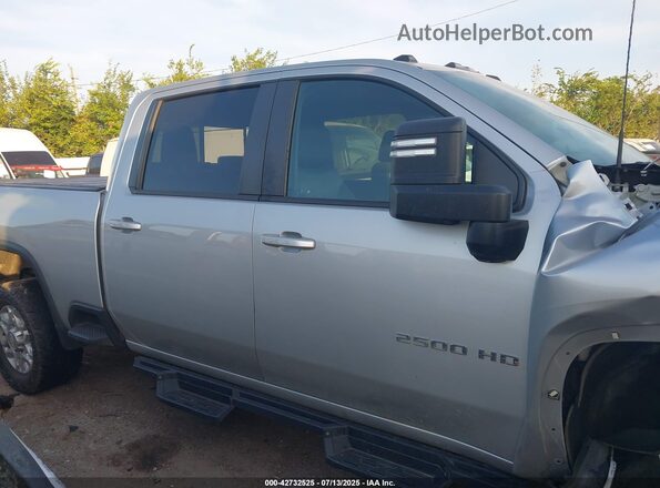 1GC1YNEY6MF278879 2021 CHEVROLET SILVERADO Silver Vista interior trasera