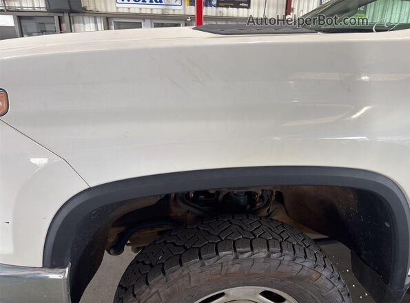 1GC2YLE74MF117348 2021 CHEVROLET SILVERADO  Widok komory silnika
