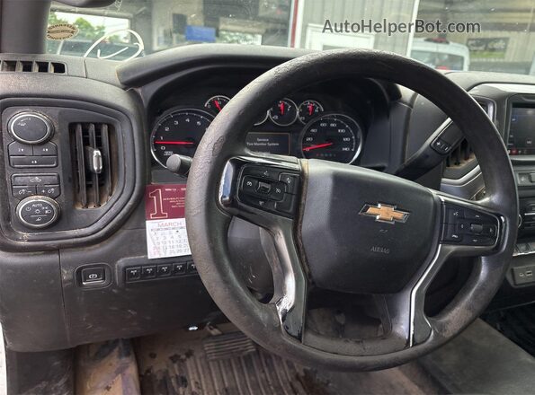 1GC2YLE74MF117348 2021 CHEVROLET SILVERADO  Widok naklejki z numerem VIN