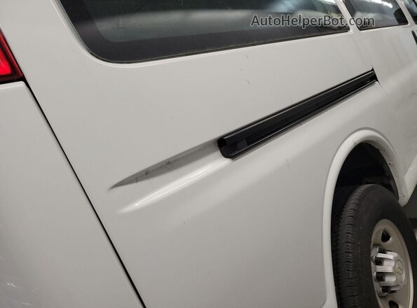 1GCWGAFP0N1263543 2022 CHEVROLET EXPRESS  უკანა სალონის ხედი