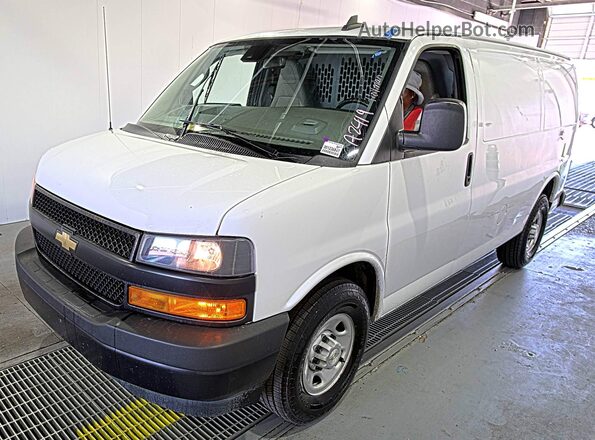 1GCWGAFP1M1303403 2021 CHEVROLET EXPRESS  Engine compartment view