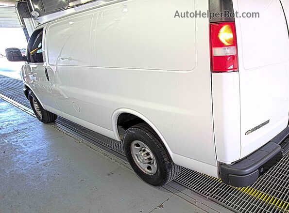 1GCWGAFP2M1303152 2021 CHEVROLET EXPRESS  