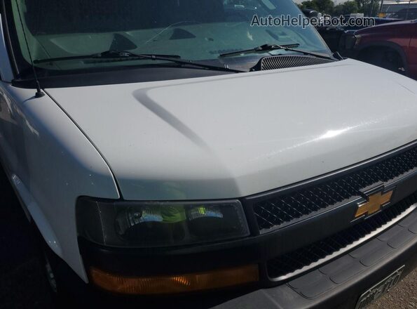 1GCWGAFP2M1303233 2021 CHEVROLET EXPRESS  Widok deski rozdzielczej