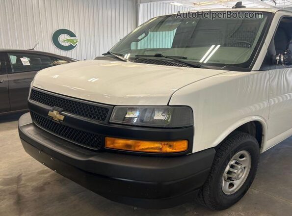 1GCWGAFP2M1309369 2021 CHEVROLET EXPRESS  Вид задньої частини салону
