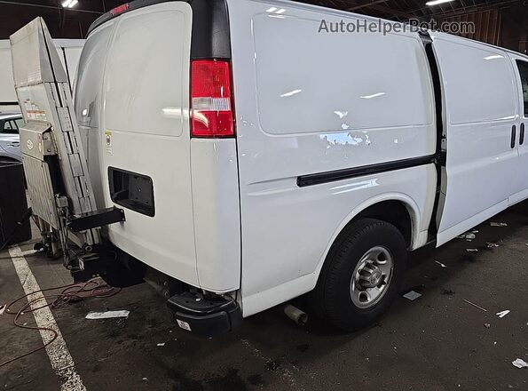 1GCZGGFP6M1209422 2021 CHEVROLET EXPRESS  უკანა სალონის ხედი