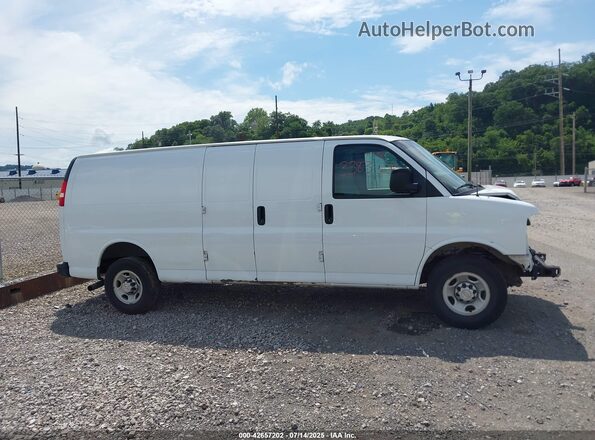 1GCZGHFG7L1161787 2020 CHEVROLET EXPRESS White Панорамний вид салону 360°