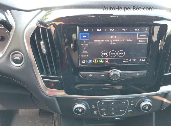 1GNEVMKWXMJ220477 2021 CHEVROLET TRAVERSE  Vista trasera