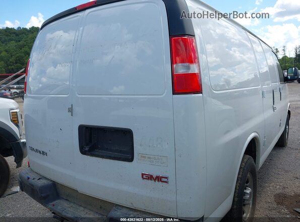 1GTW7AF7XR1197119 2024 GMC SAVANA CARGO White უკანა მარჯვენა
