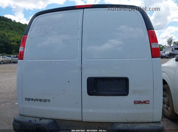 1GTW7AF7XR1197119 2024 GMC SAVANA CARGO White 