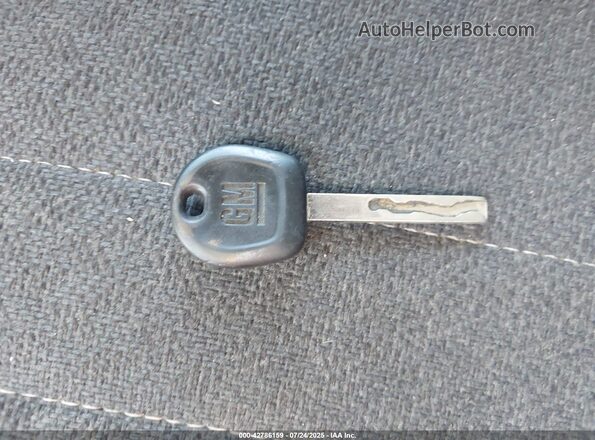 1GTW7AFG7K1210978 2019 GMC SAVANA 2500 White Vista del salpicadero